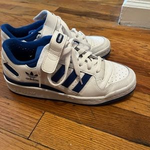 Adidas forum blue